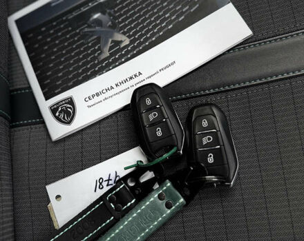 Сірий Пежо 2008, об'ємом двигуна 1.2 л та пробігом 70 тис. км за 18900 $, фото 70 на Automoto.ua