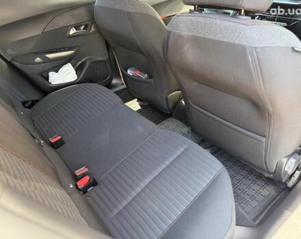 Серый Пежо 2008, объемом двигателя 1.2 л и пробегом 54 тыс. км за 19990 $, фото 13 на Automoto.ua