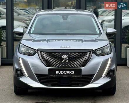 Сірий Пежо 2008, об'ємом двигуна 1.2 л та пробігом 119 тис. км за 17900 $, фото 1 на Automoto.ua