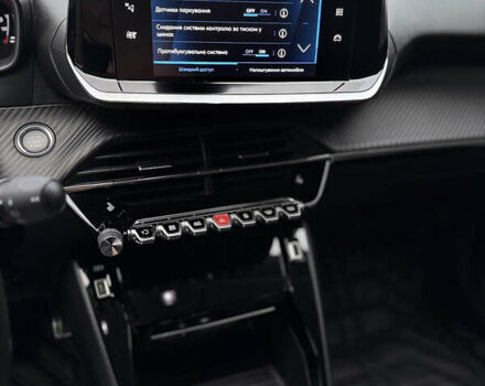 Сірий Пежо 2008, об'ємом двигуна 1.2 л та пробігом 70 тис. км за 18900 $, фото 38 на Automoto.ua