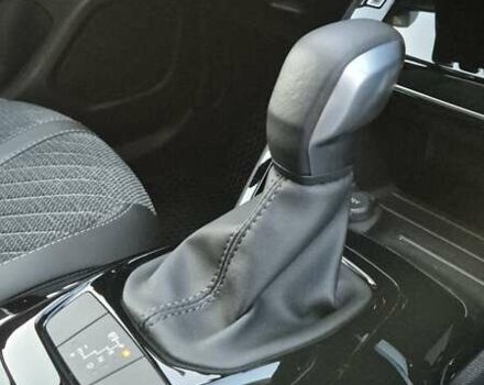 Серый Пежо 2008, объемом двигателя 1.2 л и пробегом 10 тыс. км за 22999 $, фото 93 на Automoto.ua