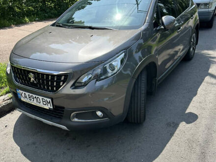 Пежо 2008 2017 в Киеве на Automoto.ua Серый Пежо 2008, объемом двигателя 1.2 л и пробегом 70 тыс. км за 13800 $, фото 1 на Automoto.ua