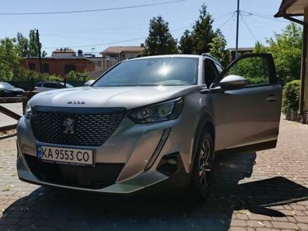 Пежо 2008 2020 у Києві на Automoto.ua Сірий Пежо 2008, об'ємом двигуна 1.2 л та пробігом 31 тис. км за 21999 $, фото 1 на Automoto.ua