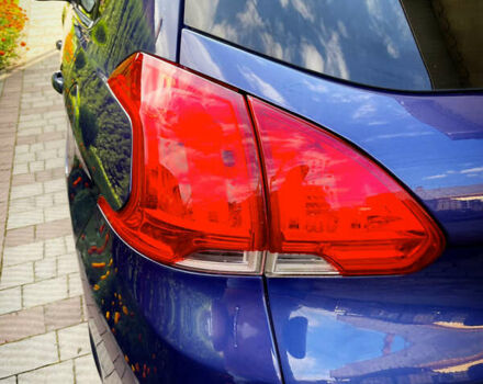 Пежо 2008 2015 у Стрые на Automoto.ua Синій Пежо 2008, об'ємом двигуна 1.6 л та пробігом 179 тис. км за 11500 $, фото 6 на Automoto.ua