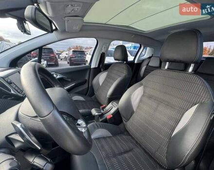 Синій Пежо 2008, об'ємом двигуна 1.6 л та пробігом 137 тис. км за 11500 $, фото 16 на Automoto.ua