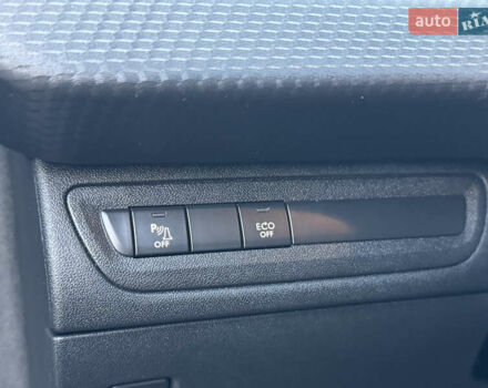 Пежо 2008 2019 у Одесі на Automoto.ua Синій Пежо 2008, об'ємом двигуна 1.2 л та пробігом 92 тис. км за 14500 $, фото 26 на Automoto.ua