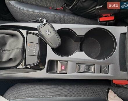 Синій Пежо 2008, об'ємом двигуна 1.2 л та пробігом 59 тис. км за 19000 $, фото 4 на Automoto.ua