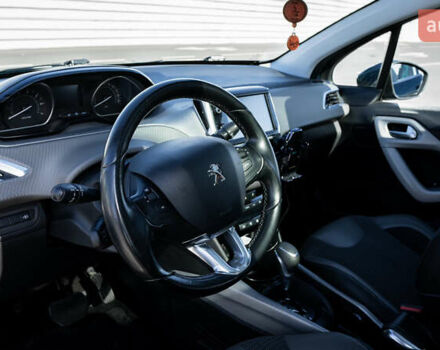 Зелений Пежо 2008, об'ємом двигуна 1.2 л та пробігом 45 тис. км за 12500 $, фото 19 на Automoto.ua