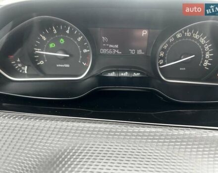 Зеленый Пежо 2008, объемом двигателя 1.2 л и пробегом 85 тыс. км за 9900 $, фото 14 на Automoto.ua