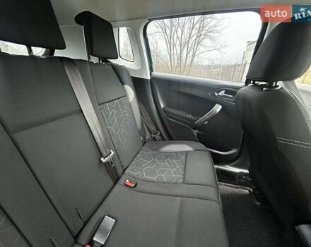 Зеленый Пежо 2008, объемом двигателя 1.2 л и пробегом 85 тыс. км за 9900 $, фото 23 на Automoto.ua