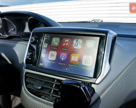 Зелений Пежо 2008, об'ємом двигуна 1.2 л та пробігом 45 тис. км за 12500 $, фото 30 на Automoto.ua