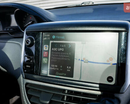 Зелений Пежо 2008, об'ємом двигуна 1.2 л та пробігом 45 тис. км за 12500 $, фото 28 на Automoto.ua