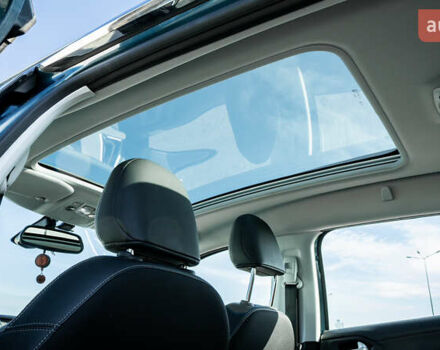 Зелений Пежо 2008, об'ємом двигуна 1.2 л та пробігом 45 тис. км за 12500 $, фото 2 на Automoto.ua