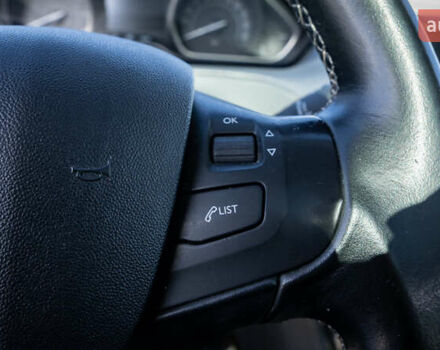 Зелений Пежо 2008, об'ємом двигуна 1.2 л та пробігом 45 тис. км за 12500 $, фото 25 на Automoto.ua