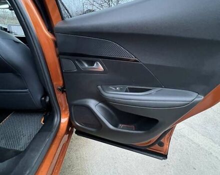 Помаранчевий Пежо 2008, об'ємом двигуна 1.2 л та пробігом 67 тис. км за 19700 $, фото 20 на Automoto.ua