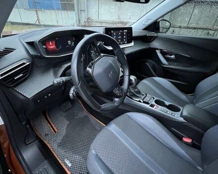 Помаранчевий Пежо 2008, об'ємом двигуна 1.2 л та пробігом 67 тис. км за 19700 $, фото 11 на Automoto.ua