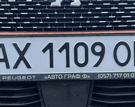 Помаранчевий Пежо 2008, об'ємом двигуна 1.2 л та пробігом 67 тис. км за 19700 $, фото 7 на Automoto.ua