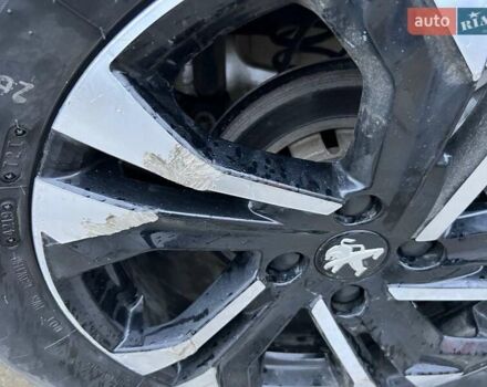 Помаранчевий Пежо 2008, об'ємом двигуна 1.2 л та пробігом 67 тис. км за 19700 $, фото 6 на Automoto.ua