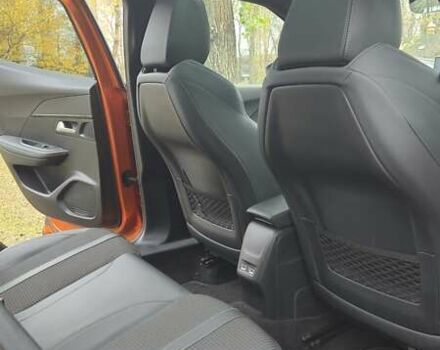 Оранжевый Пежо 2008, объемом двигателя 1.2 л и пробегом 90 тыс. км за 20000 $, фото 4 на Automoto.ua