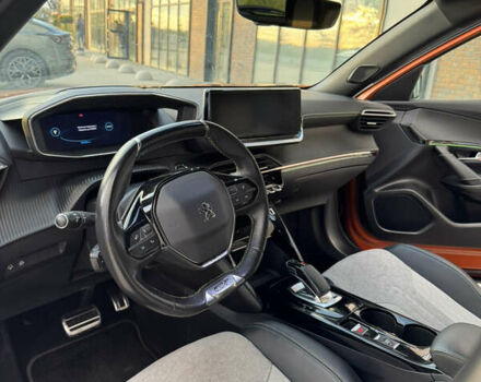 Пежо 2008 2020 в Тернополе на Automoto.ua Оранжевый Пежо 2008, объемом двигателя 0 л и пробегом 98 тыс. км за 16800 $, фото 41 на Automoto.ua