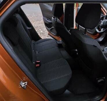 Оранжевый Пежо 2008, объемом двигателя 1.2 л и пробегом 84 тыс. км за 17500 $, фото 20 на Automoto.ua