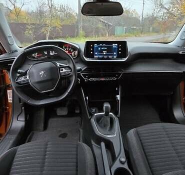 Оранжевый Пежо 2008, объемом двигателя 1.2 л и пробегом 84 тыс. км за 17500 $, фото 27 на Automoto.ua