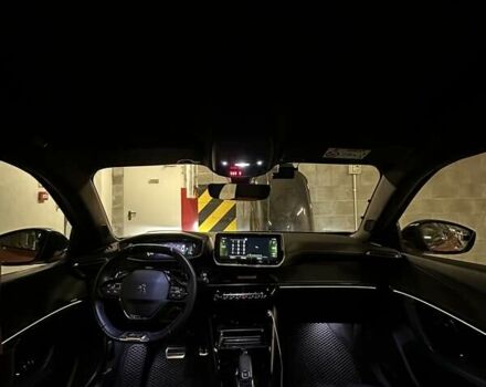 Пежо 2008 2021 в Киеве на Automoto.ua Оранжевый Пежо 2008, объемом двигателя 1.2 л и пробегом 52 тыс. км за 24800 $, фото 20 на Automoto.ua