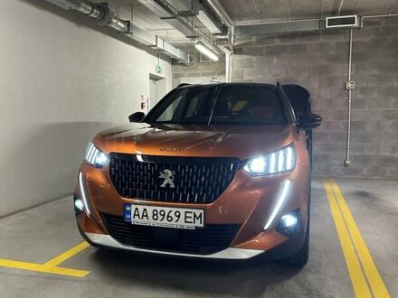 Пежо 2008 2021 в Киеве на Automoto.ua Оранжевый Пежо 2008, объемом двигателя 1.2 л и пробегом 52 тыс. км за 24800 $, фото 1 на Automoto.ua