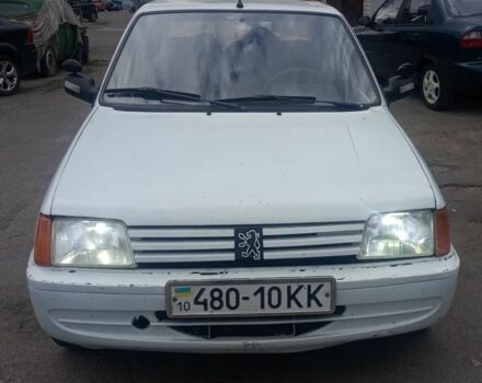 Белый Пежо 205, объемом двигателя 2 л и пробегом 285 тыс. км за 1500 $, фото 3 на Automoto.ua