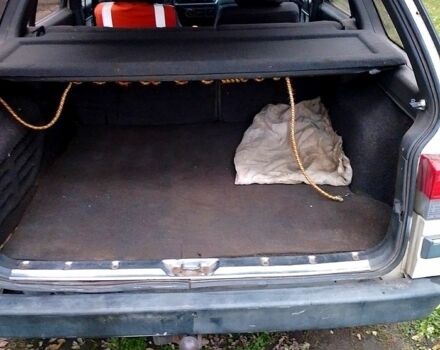 Белый Пежо 205, объемом двигателя 1.9 л и пробегом 228 тыс. км за 2000 $, фото 5 на Automoto.ua