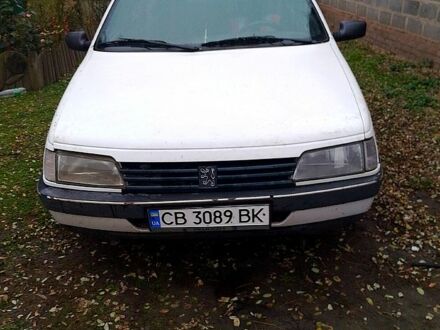 Белый Пежо 205, объемом двигателя 1.9 л и пробегом 228 тыс. км за 2000 $, фото 1 на Automoto.ua