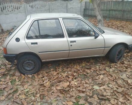Бежевий Пежо 205, об'ємом двигуна 0 л та пробігом 1000 тис. км за 478 $, фото 2 на Automoto.ua