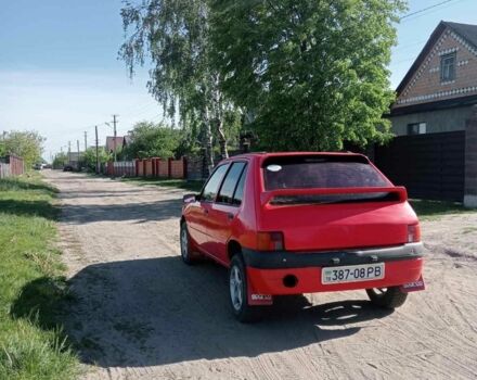 Червоний Пежо 205, об'ємом двигуна 1 л та пробігом 66 тис. км за 950 $, фото 2 на Automoto.ua