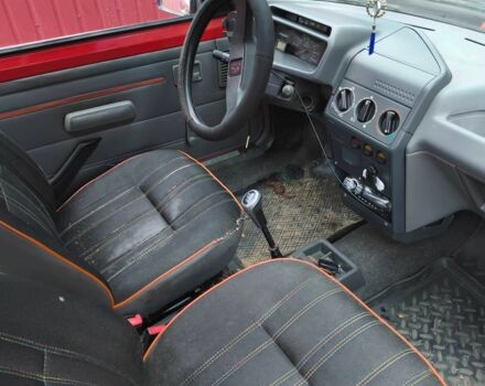 Красный Пежо 205, объемом двигателя 1.1 л и пробегом 1 тыс. км за 650 $, фото 3 на Automoto.ua