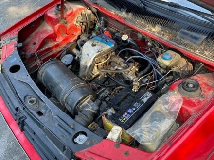 Красный Пежо 205, объемом двигателя 0 л и пробегом 150 тыс. км за 662 $, фото 1 на Automoto.ua