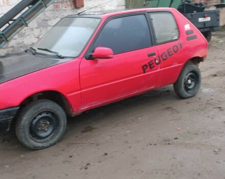 Красный Пежо 205, объемом двигателя 1 л и пробегом 110 тыс. км за 200 $, фото 1 на Automoto.ua