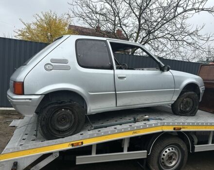 Сірий Пежо 205, об'ємом двигуна 0 л та пробігом 300 тис. км за 500 $, фото 2 на Automoto.ua