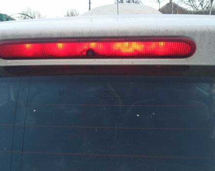 Белый Пежо 206, объемом двигателя 2 л и пробегом 345 тыс. км за 310 $, фото 4 на Automoto.ua