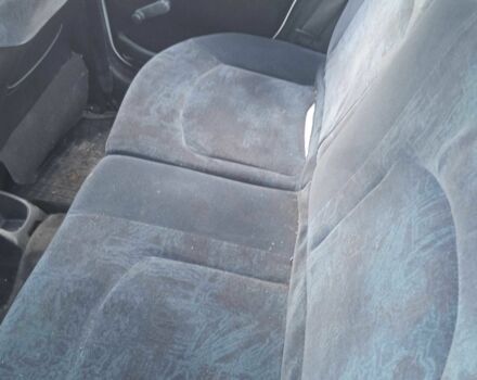 Белый Пежо 206, объемом двигателя 2 л и пробегом 345 тыс. км за 310 $, фото 12 на Automoto.ua