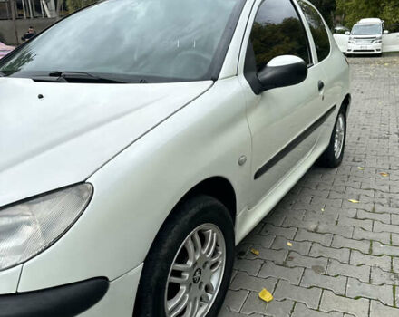 Білий Пежо 206, об'ємом двигуна 1.87 л та пробігом 268 тис. км за 3200 $, фото 8 на Automoto.ua