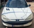 Білий Пежо 206, об'ємом двигуна 1.4 л та пробігом 236 тис. км за 2900 $, фото 1 на Automoto.ua