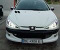 Белый Пежо 206, объемом двигателя 1.4 л и пробегом 235 тыс. км за 4100 $, фото 21 на Automoto.ua