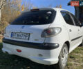 Белый Пежо 206, объемом двигателя 1.4 л и пробегом 383 тыс. км за 2750 $, фото 3 на Automoto.ua