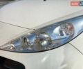 Белый Пежо 206, объемом двигателя 1.36 л и пробегом 206 тыс. км за 3990 $, фото 14 на Automoto.ua