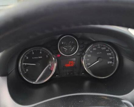 Білий Пежо 206, об'ємом двигуна 1.36 л та пробігом 108 тис. км за 5500 $, фото 1 на Automoto.ua