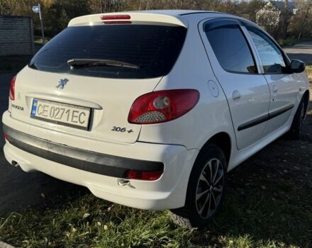 Белый Пежо 206, объемом двигателя 1.4 л и пробегом 152 тыс. км за 4700 $, фото 6 на Automoto.ua