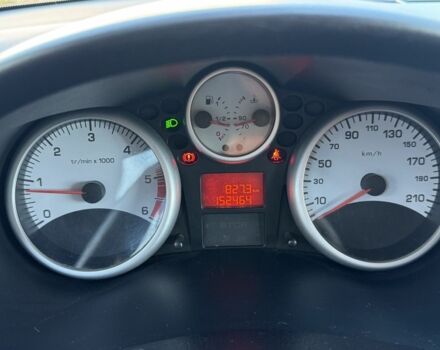 Белый Пежо 206, объемом двигателя 1.4 л и пробегом 152 тыс. км за 4700 $, фото 7 на Automoto.ua