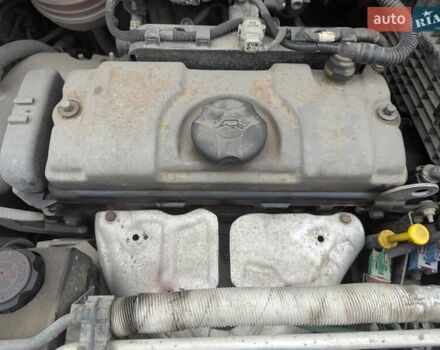 Белый Пежо 206, объемом двигателя 1.4 л и пробегом 176 тыс. км за 5200 $, фото 19 на Automoto.ua