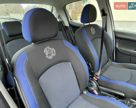 Белый Пежо 206, объемом двигателя 1.4 л и пробегом 130 тыс. км за 5800 $, фото 20 на Automoto.ua