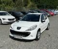 Белый Пежо 206, объемом двигателя 1.4 л и пробегом 175 тыс. км за 4950 $, фото 1 на Automoto.ua